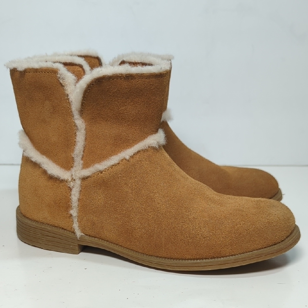 UGG Kids Tan Boots with Cream Trim